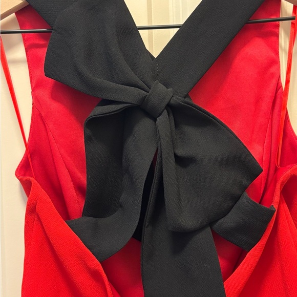 Beautiful red and black bow top! - Picture 3 of 4